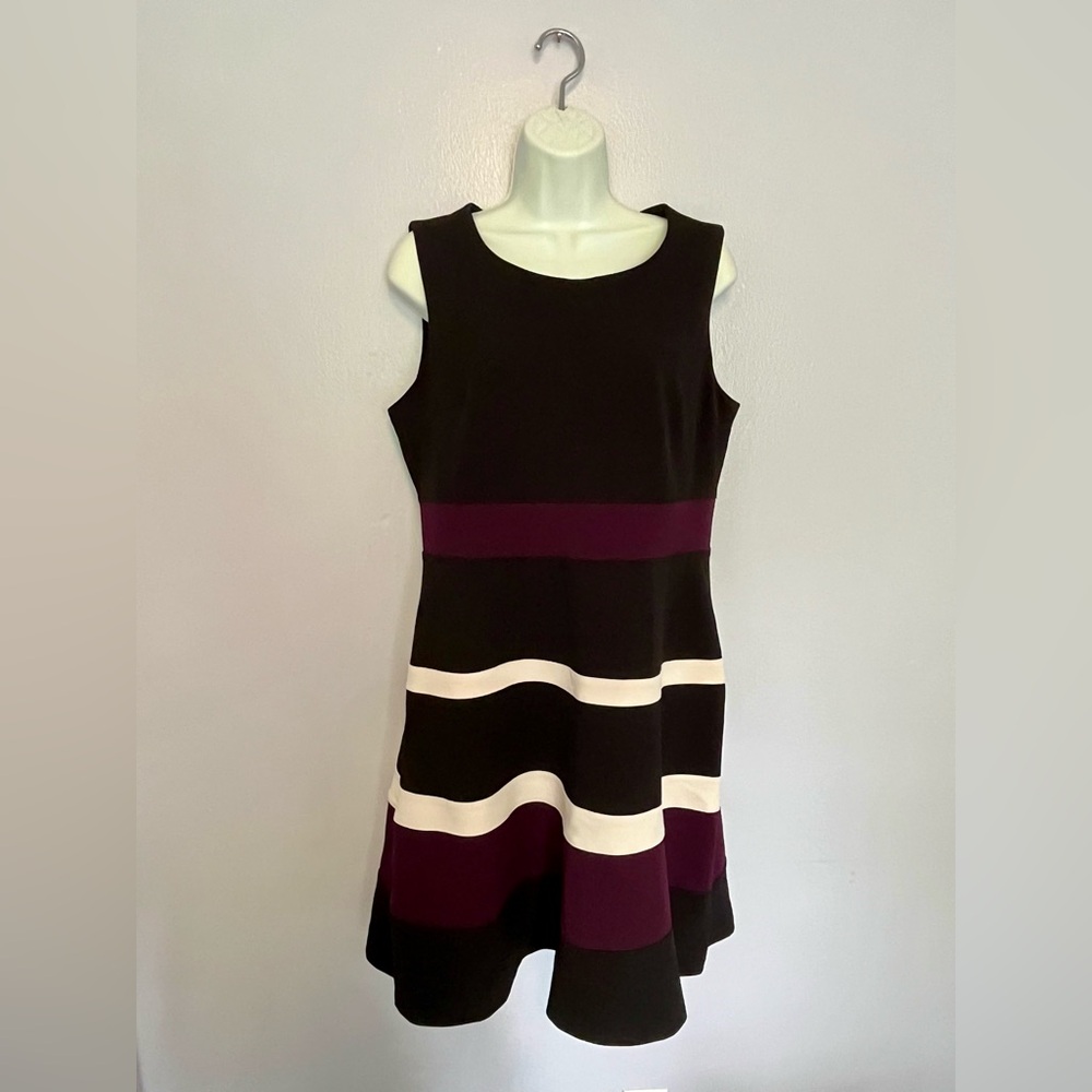 Tommy Hilfiger sleeveless aline dress - size 12